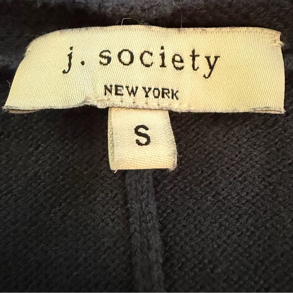 J. Society New York Blue Punch-Hole Eyelet Oversized V-Neck Sweater Small - Picture 5 of 7